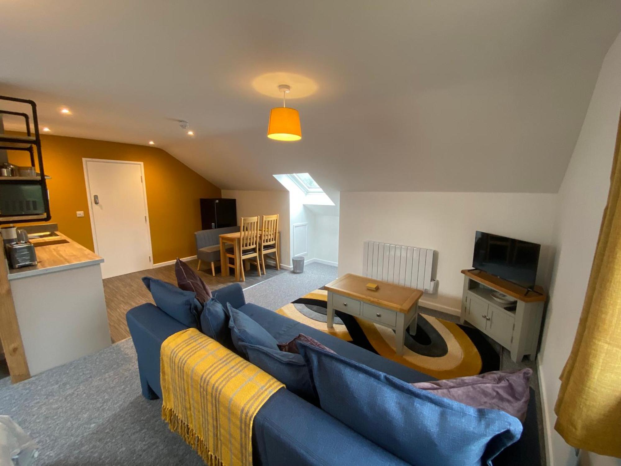 Modern Studio Apartment Set Beneath The Black Mountains A Stones Throw From The Offas Dyke Path Clodock Екстериор снимка